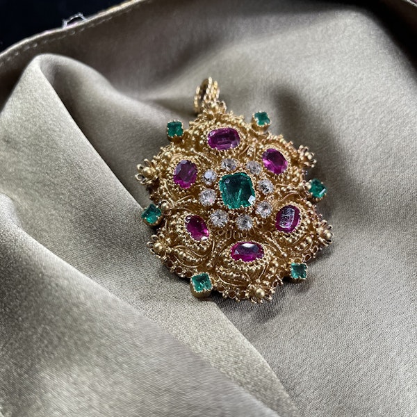 Georgian Ruby, Emerald, Diamond And Gold Cannetille Brooch-Cum-Pendant, Circa 1830 - image 5
