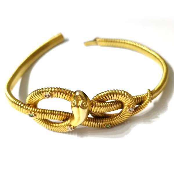 Mid 20th Century Italian Pearl Emerald and Gold Gaspipe Snake Bracelet, Circa 1940 - image 5