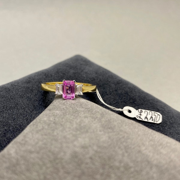Pink Sapphire Diamond Ring in 18ct Yellow/White Gold date circa 1980, SHAPIRO & Co since 2001 - image 1