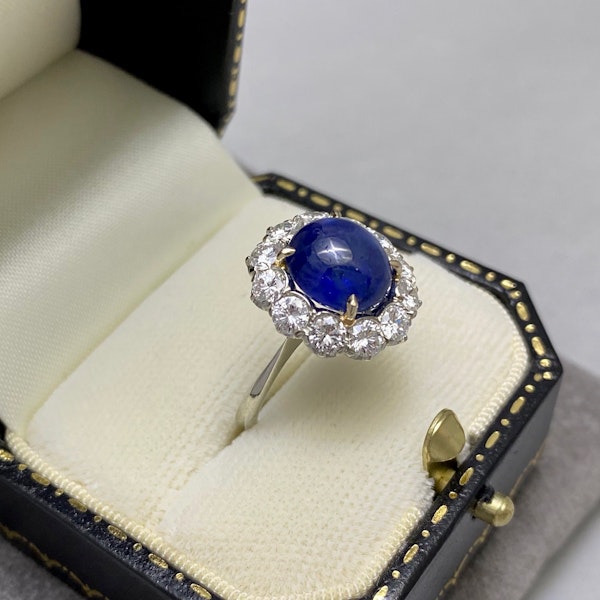 Cabochon Sapphire Diamond Ring in 18ct White Gold date circa 1960, SHAPIRO & Co since1979 - image 1
