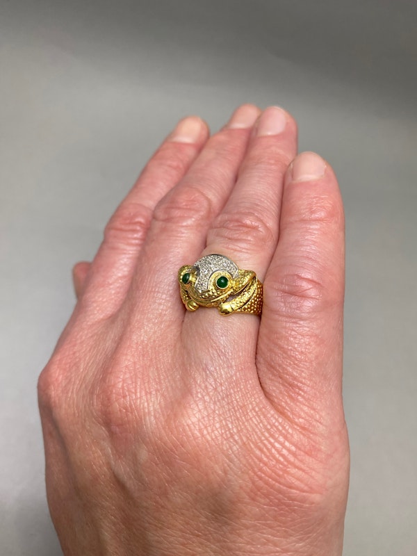 Frog Ring Emerald Diamond in 18ct Yellow/White Gold date circa 1970, Lilly's Attic since 2001 - image 3