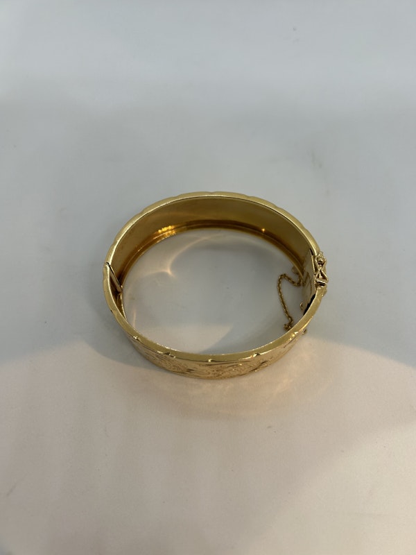 Antique French 18ct gold bangle at Deco&Vintage Ltd - image 3