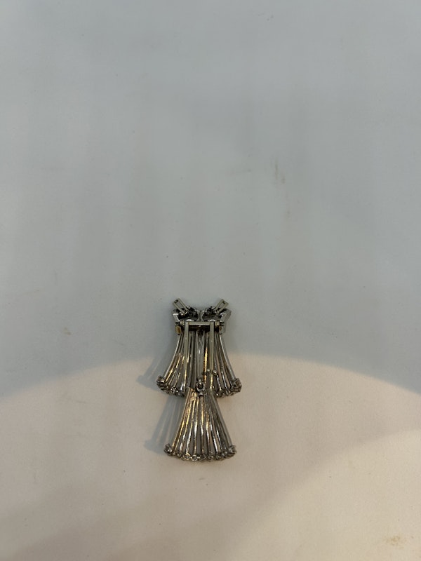 1950,s French diamond platinum pendant/brooch at Deco&Vintage Ltd - image 3