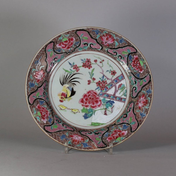 Chinese famille rose cockerel plate, Yongzheng (1723-35) - image 2