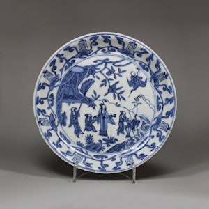 Chinese blue and white dish, Wanli mark and period (1573-1619)