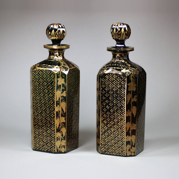 Pair of Bristol green glass decanters and stoppers, late 18th century - image 4