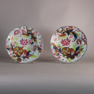 Pair of Chinese pseudo-tobacco leaf plates, Qianlong (1736-95)