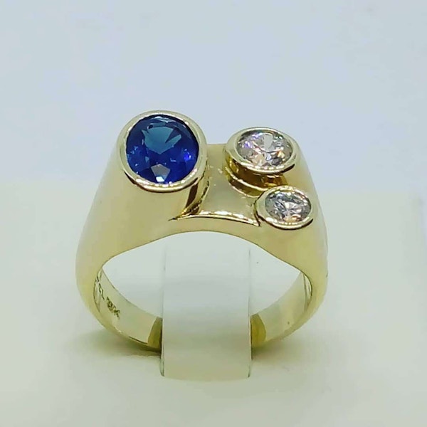 70'S Sapphire and Diamond Ring - image 6