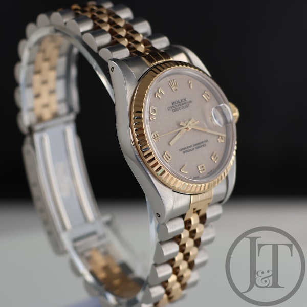 Rolex Datejust Mid Size 68273 Jubilee Dial 1993 - image 4