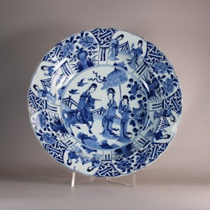 Chinese blue and white dish, Kangxi (1662-1722)
