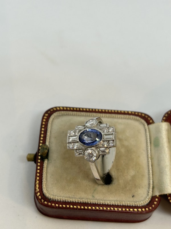 Sapphire diamond ring at Deco&Vintage Ltd - image 2