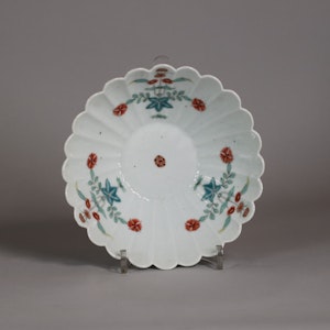 Japanese kakiemon lobed saucer, 17th century