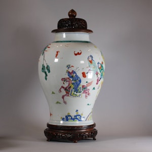 Chinese famille rose baluster jar, Yongzheng (1722-1735)