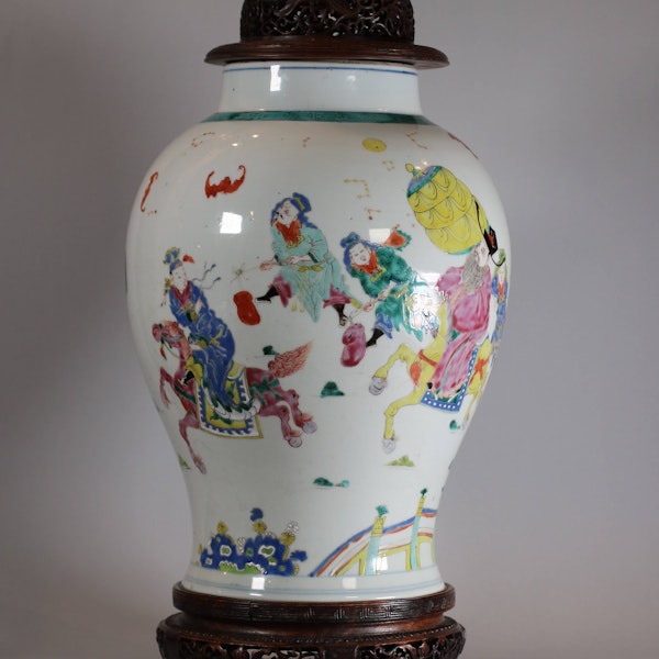 Chinese famille rose baluster jar, Yongzheng (1722-1735) - image 2