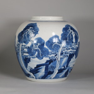 Chinese blue and white jar, Kangxi (1662-1722)