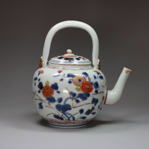 Japanese imari teapot and cover, Edo period (1603-1868) - image 5