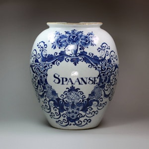 Dutch Delft blue and white tobacco jar, 18th century