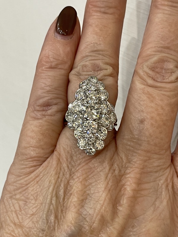 Navette shaped diamond cluster ring - image 5
