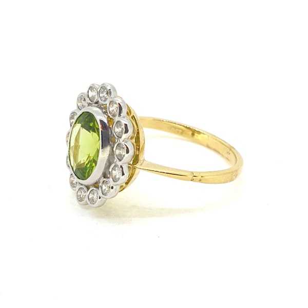 Oval Peridot and Diamond cluster ring - image 4