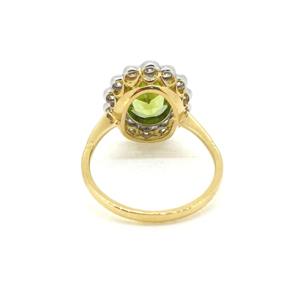 Oval Peridot and Diamond cluster ring - image 3