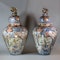 Pair of Japanese Imari baluster vases and covers, c. 1700 - image 1