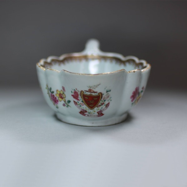 Chinese famille rose armorial sauceboat, c. 1775 - image 6