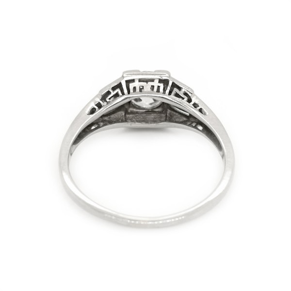 Late Art Deco Diamond and Platinum Ring, 0.85 Carats H SI1, Circa 1940 - image 9
