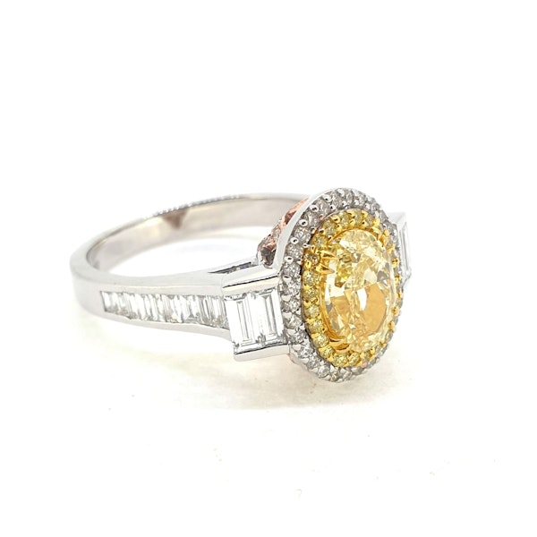 Yellow diamond ring - image 3
