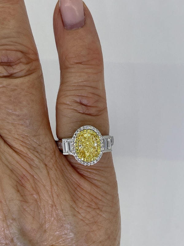 Yellow diamond ring - image 6