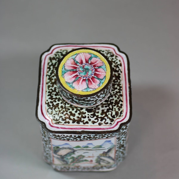 Chinese Canton enamel square-section tea canister and cover, Qianlong (1736-95) - image 7