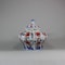 Chinese imari octagonal teapot and cover, mid-18th century - image 2