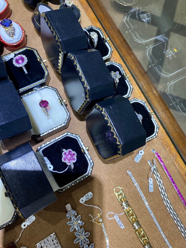 Pink Sapphire Diamond Ring in 18ct White Gold date circa 1980, SHAPIRO & Co since1979 - image 7