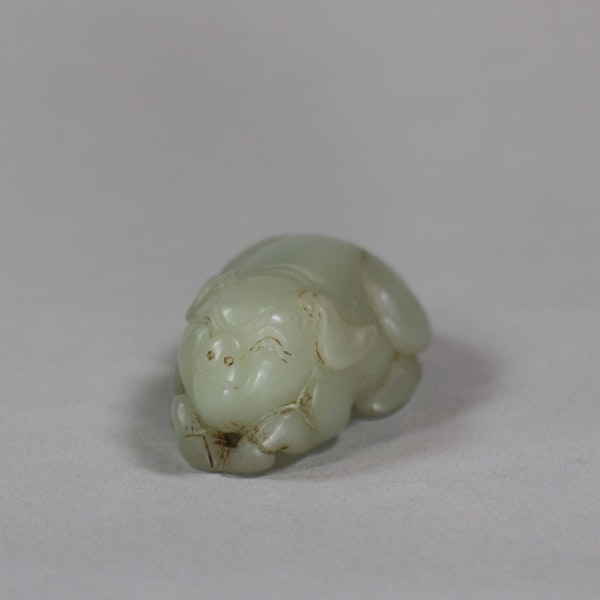 Chinese jade pig, late Qing - image 1