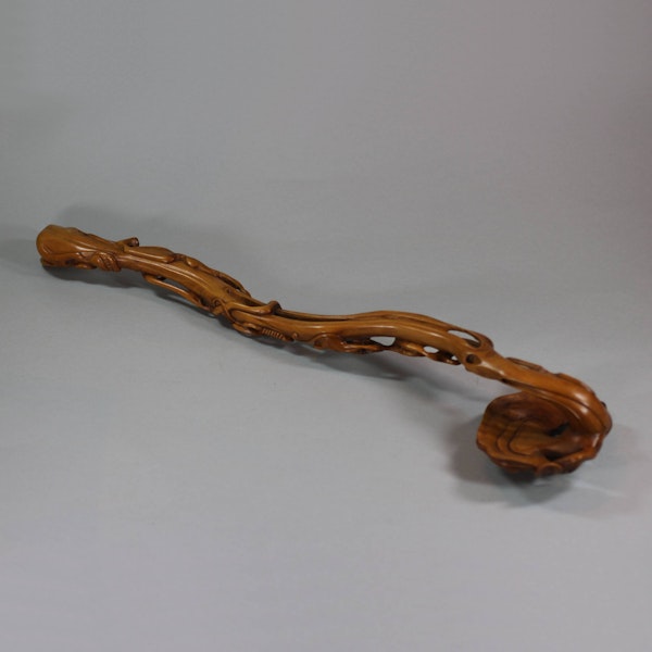 Chinese boxwood ruyi sceptre, 19th/20th century - image 3