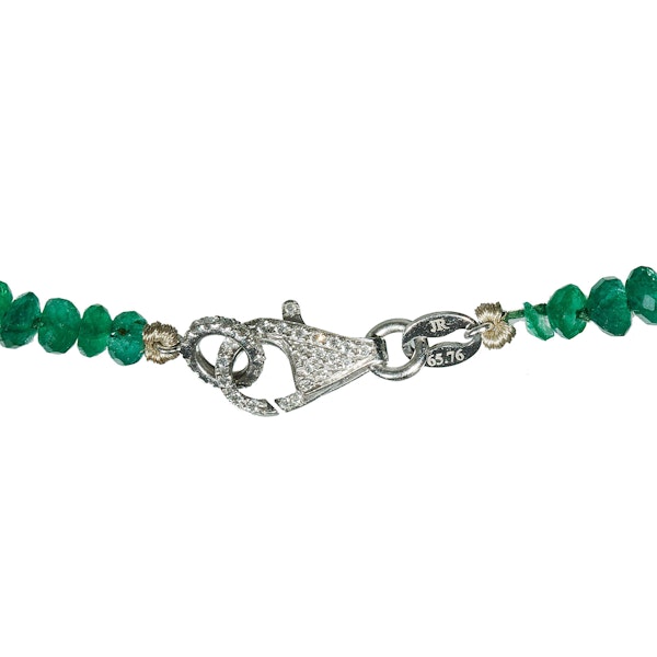 Modern Faceted Emerald Bead Bracelet With Platinum And Diamond Clasp - image 4
