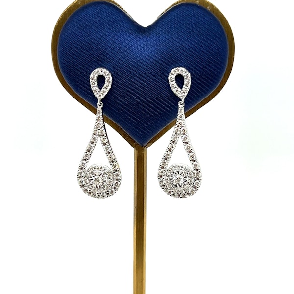 Pretty Diamond Earring’s In White Gold SOLD - image 2