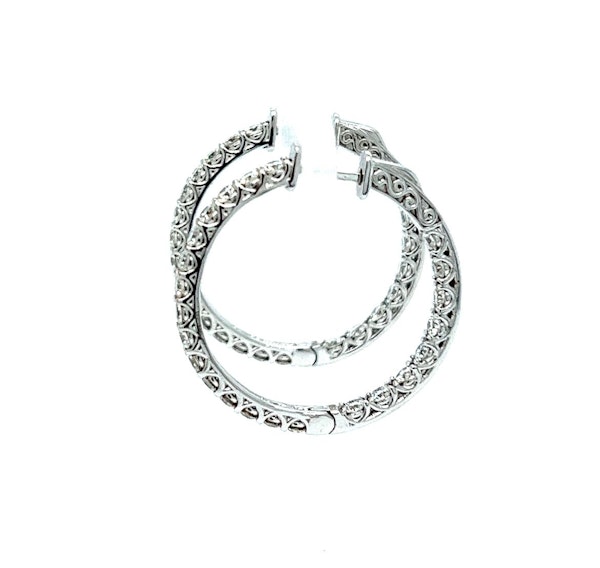 Pretty Inside Out Hoops Diamond Earring’s In White Gold - image 2