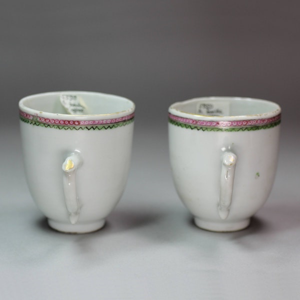 Pair of Chinese export famille rose coffee/chocolate cups, Qianlong (1734-95) - image 3