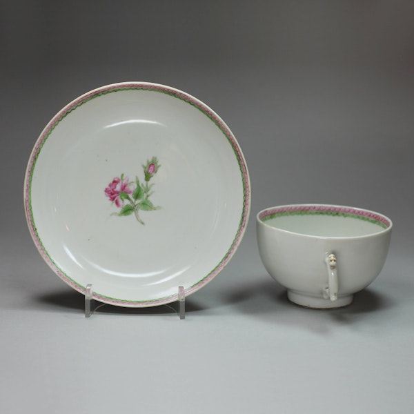Chinese famille rose teacup and saucer, Qianlong (1734-95) - image 2