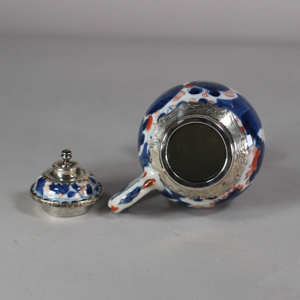 Chinese imari silver-metal mounted mustard pot and cover, 18th century - image 4