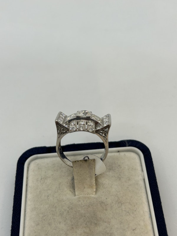 Art Deco diamond platinum ring at Deco&Vintage Ltd - image 2