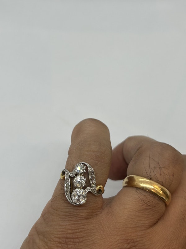 Art Nouveau French diamond ring - image 3