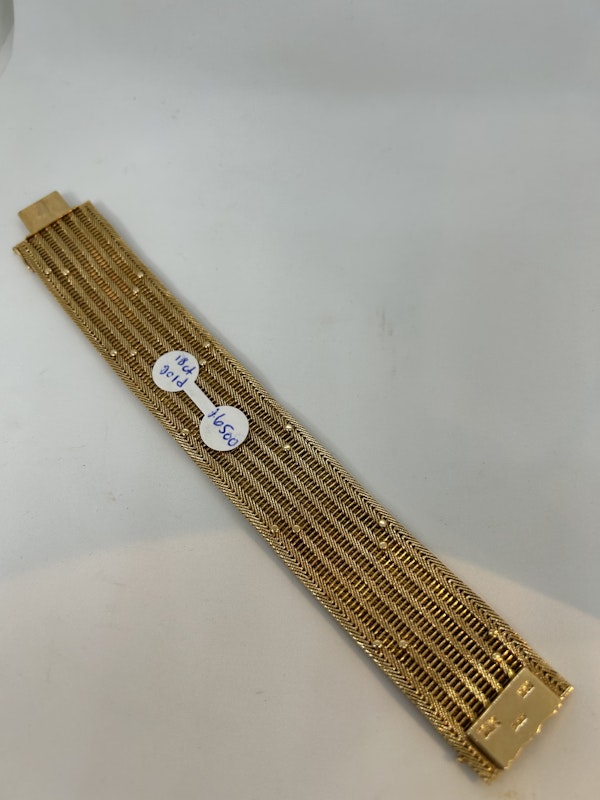 1960,s sapphire diamond 18ct gold bracelet at Deco&Vintage Ltd - image 2