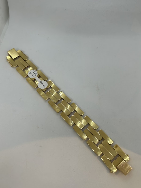 1960,s French 18ct yellow gold bracelet at Deco&Vintage Ltd - image 2