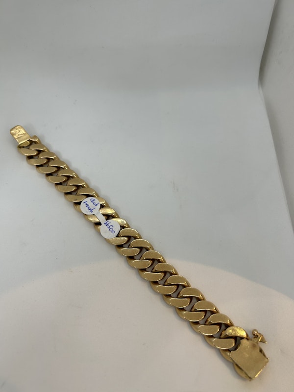 1970,s French 18ct gold bracelet at Deco&Vintage Ltd - image 2