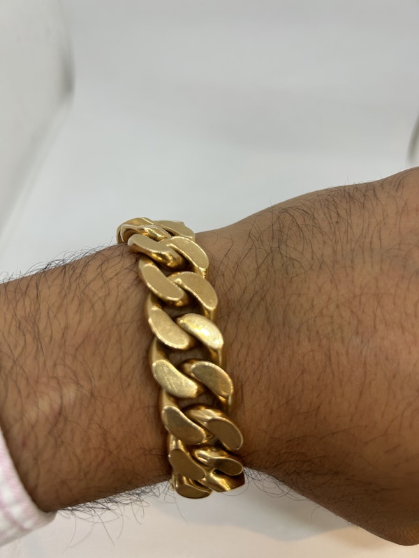 1970,s French 18ct gold bracelet at Deco&Vintage Ltd - image 3
