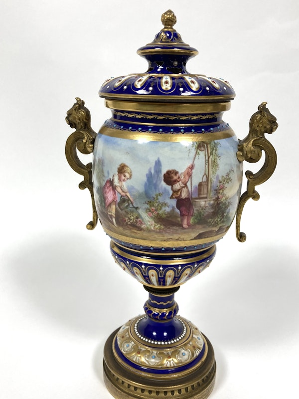 Pair Sèvres style vases and covers - image 7
