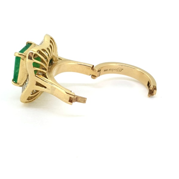 Vintage Emerald and diamond ring - image 4