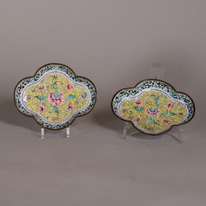 Pair of Canton enamel quatrefoil saucers, 18th century