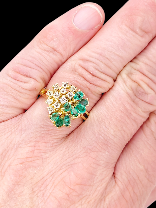 Cool 1960's emerald and diamond dress ring SKU: 6560 DBGEMS - image 6